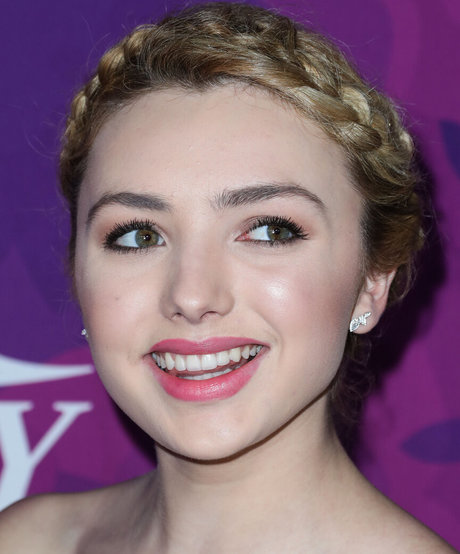 Peyton List pornostar kunst bilder