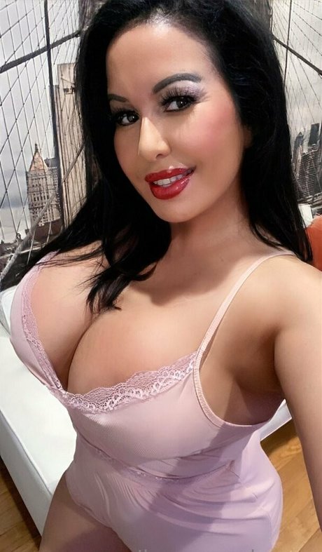 latinamilfnyc pornografische pornostar archiv