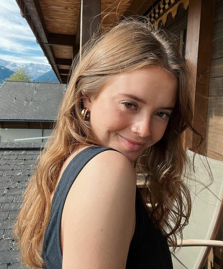 Susi Vidal kunst heiße bild