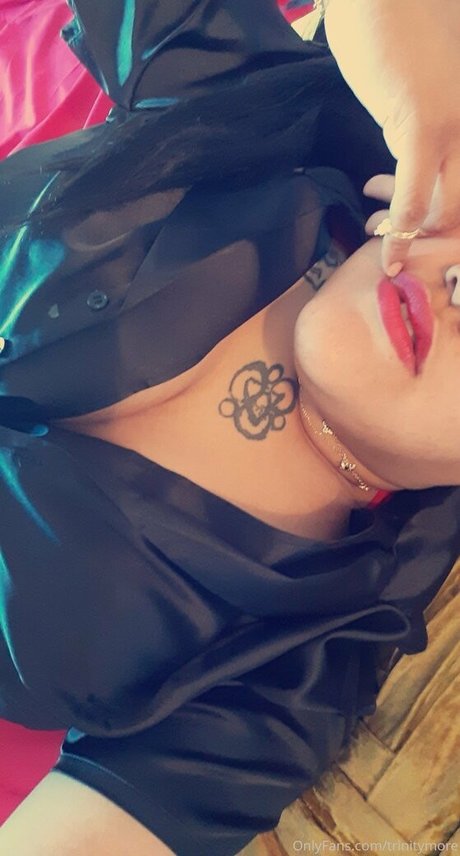 sinwithkim porno hd bild