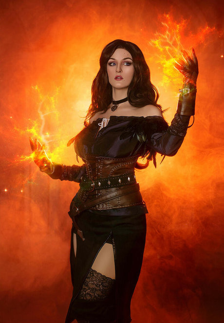 Alice Inferno sexy hd galerie