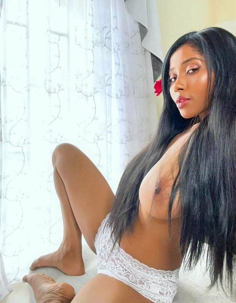 Angelysc nackt kunst bilder