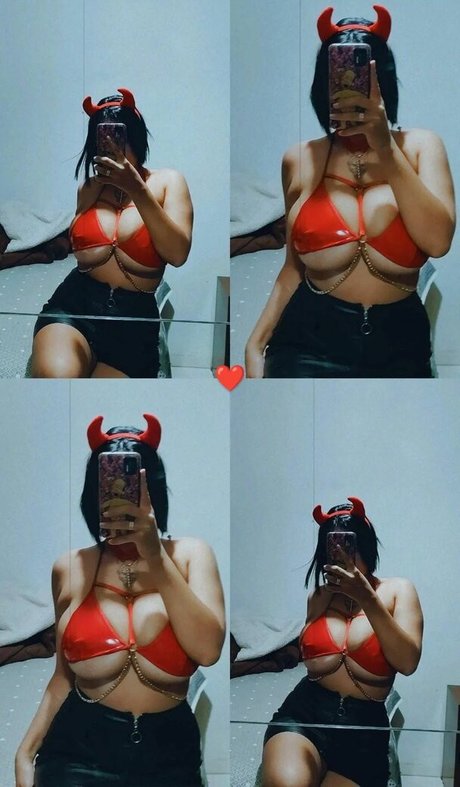 Julia Gea exklusive perfekte bild