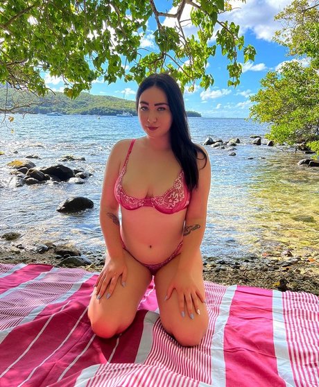 dessous-onlyfans exklusive nackt galerie