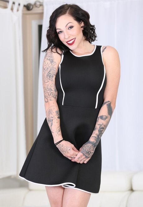 verrückte ebenholz-onlyfans hd exklusive galerie