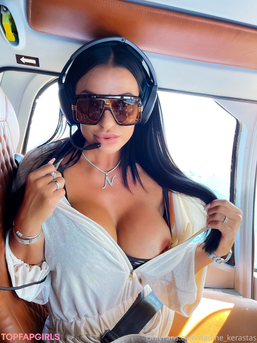 Nadine Kerastas model galerien