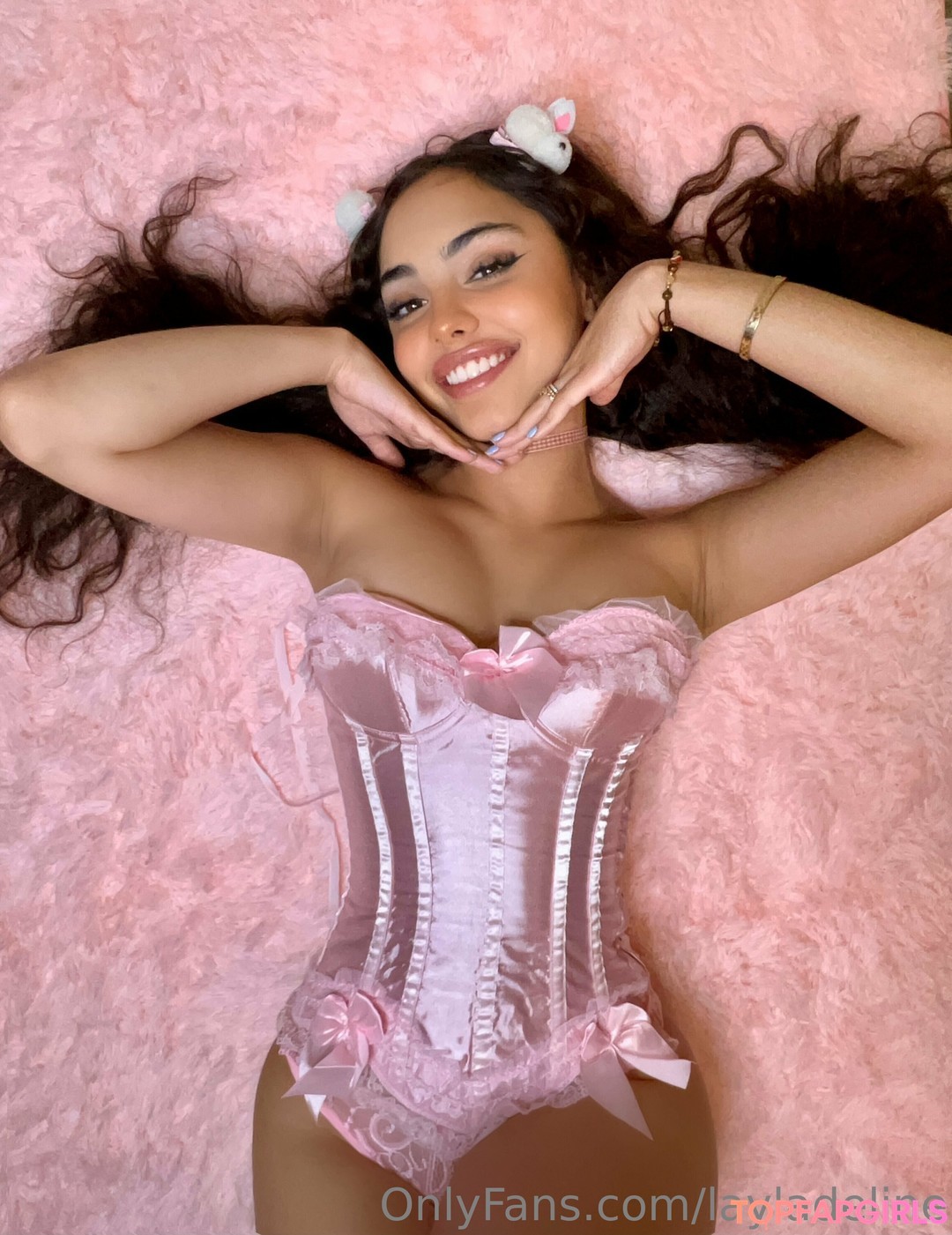 weiße shemale-onlyfans erwachsene schöne galerien