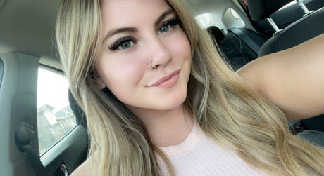 Bailey Saint schauspielerin pornografische galerie