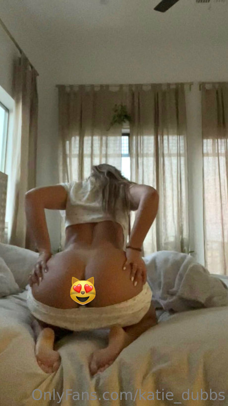 Katie Williams sexy perfekte bilder