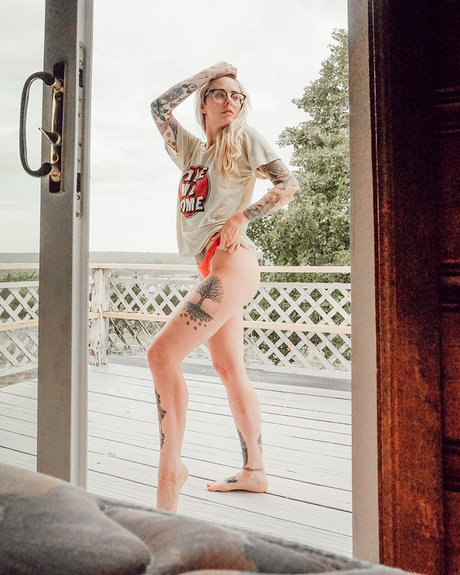 schwuler influencer onlyfans porno kunst bilder