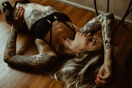 Alysha Nett erotische kunst bild