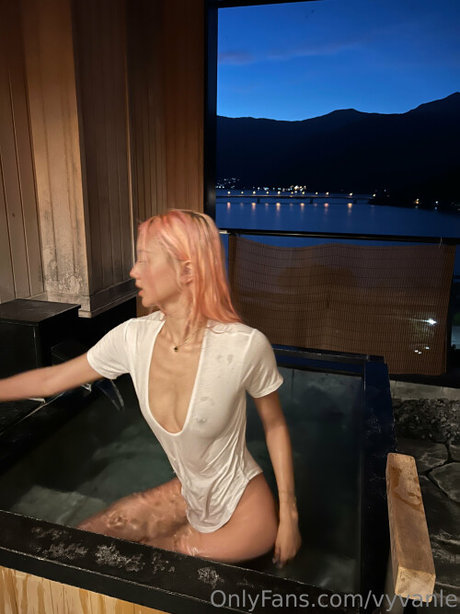 lesbische milf onlyfans nacktheit pornographische foto