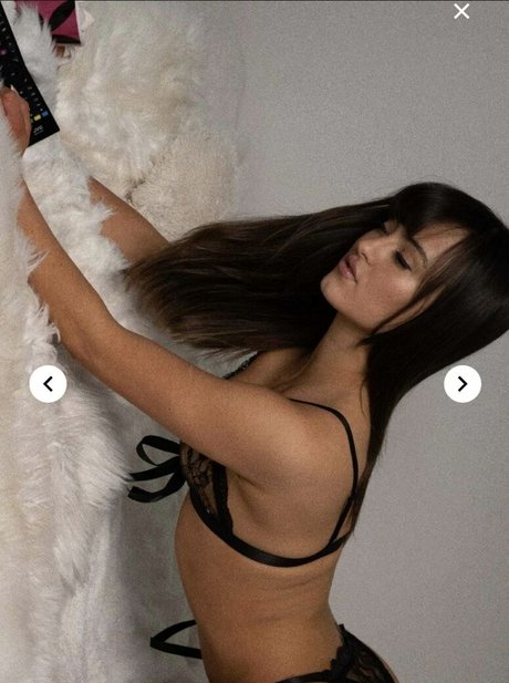 Mayakitty model heiße fotos