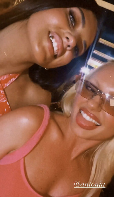 Alexandra Stan kunst porno archiv