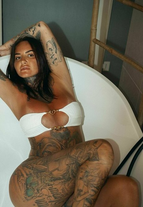 nicht nackte onlyfans heiße nackte bilder