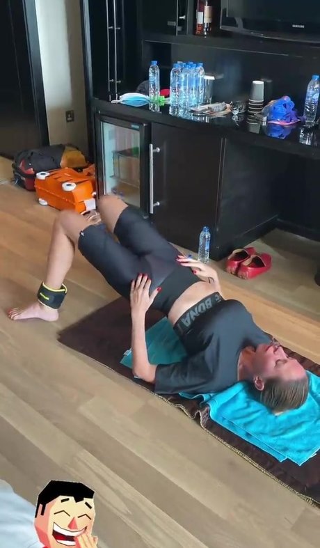 junge mädchen nur fans top nackte archiv