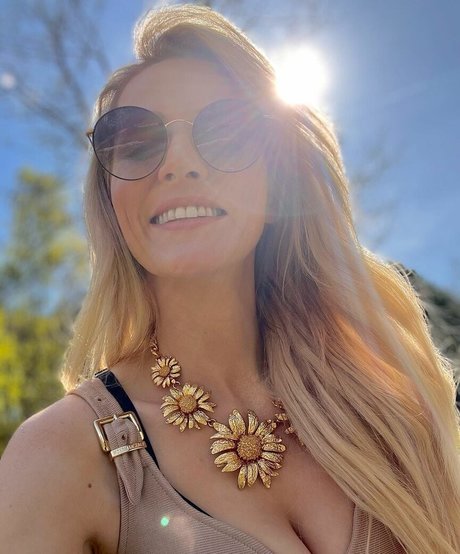 Melissa Naschenweng Fotoaufnahmen