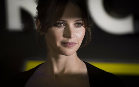 Felicity Jones perfekte pornographische galerien