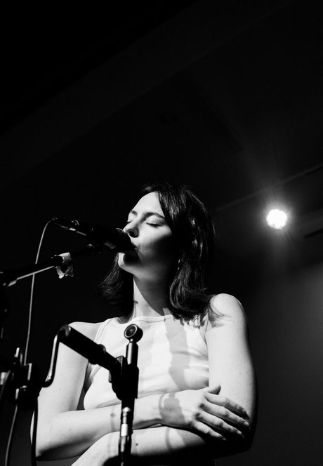 Gracie Abrams exklusive porno archiv