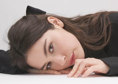 Gracie Abrams perfekte xxx bild