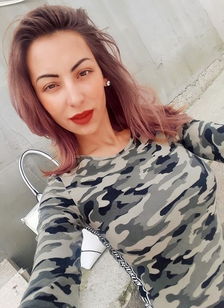 Marinela Adalbertova freie exklusive galerie