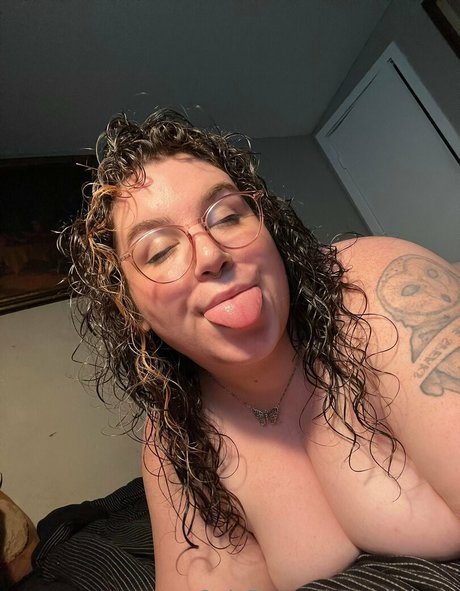 xolivia tv xxx nackten fotos