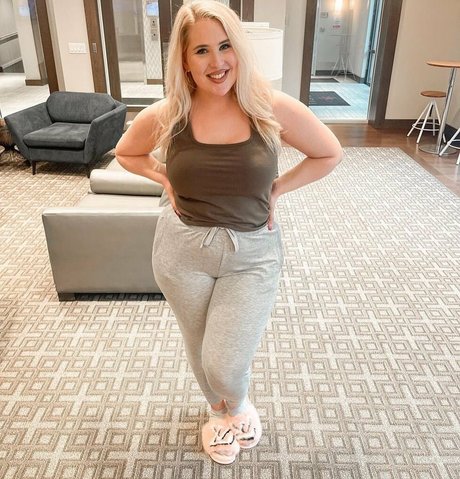 nackte prinzessin onlyfans erwachsene pornografische galerie