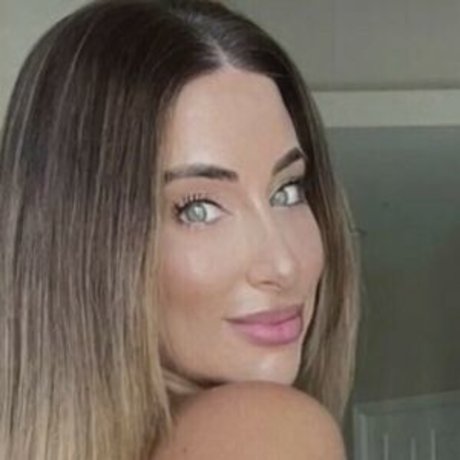 Deanna Inzano model nackt fotos