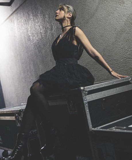 Laure Valee freie hübsche bilder