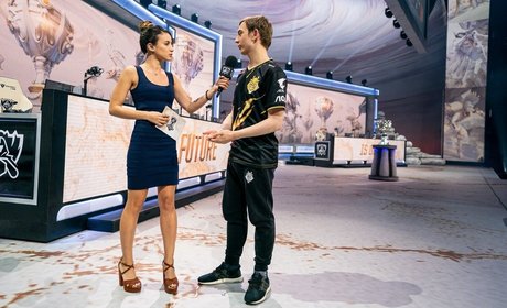 Laure Valee top heiße bild