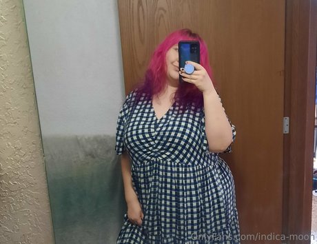 indica moon schauspielerin kunst bild