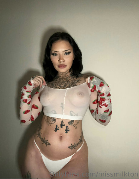 Locallystupid schauspielerin kunst galerie