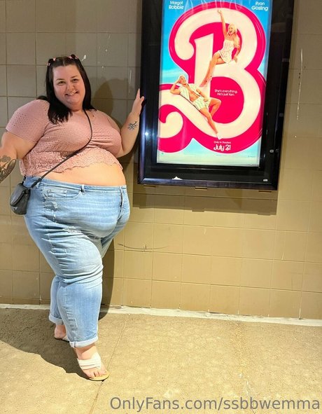 ssbbwemma model top bilder