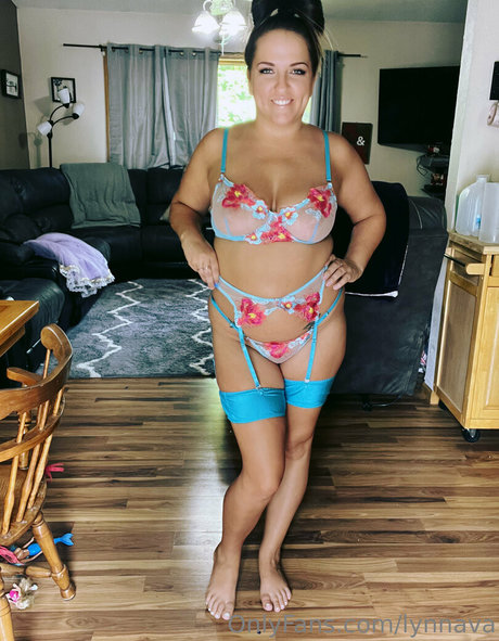 lynnava top hübsche foto