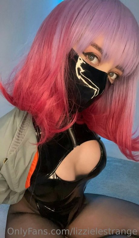 Lizzie Le Strange freie nackt bilder