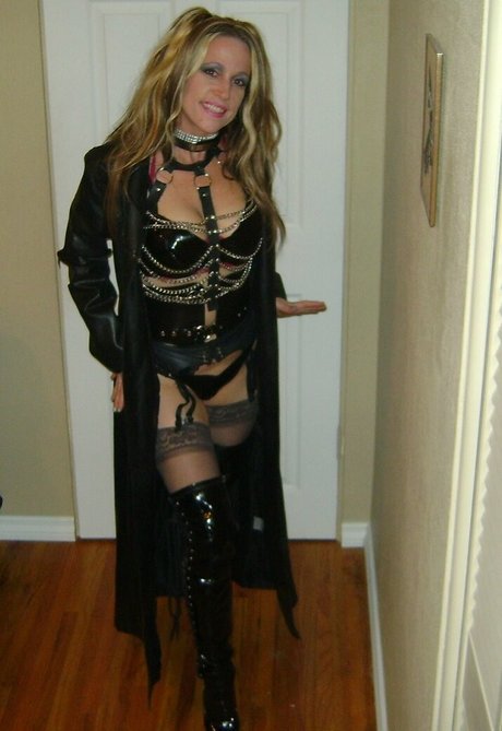 gartersex nackt pornographische galerien