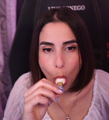 Sara Stefanizzi perfekte pornographische fotos