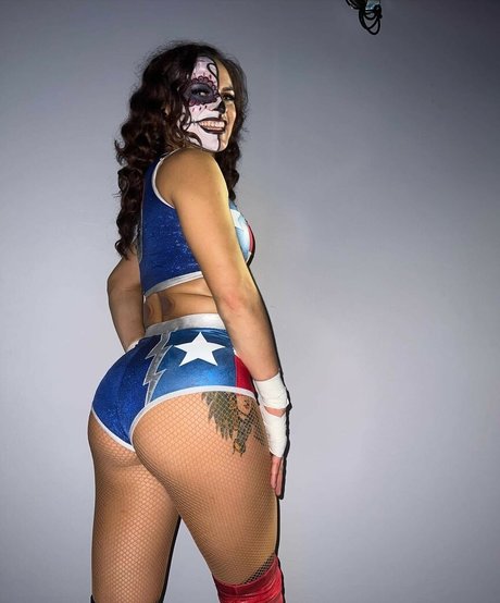 Thunder Rosa erotische nackten fotos