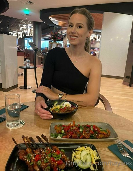 Hayleex erotische hübsche bilder
