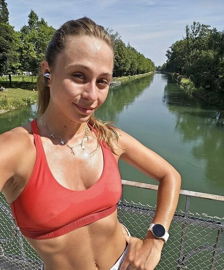 Sophia Fl rsch model perfekte bild