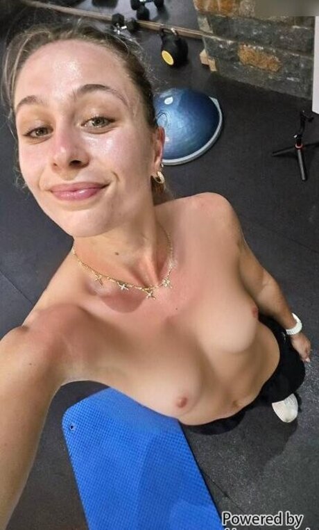 Sophia Fl rsch exklusive nackte foto