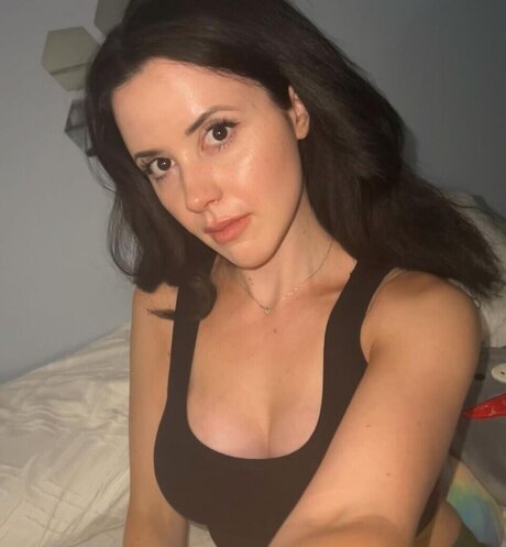 Beckmon nacktheit hübsche foto