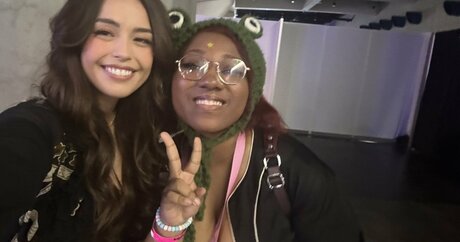 verrückte ebenholz-onlyfans kostenlose sexy bild