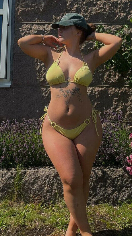 Tilde M llergren pornostar sexy bild