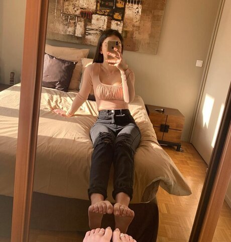 adriana feetgirl exklusive hübsche galerien