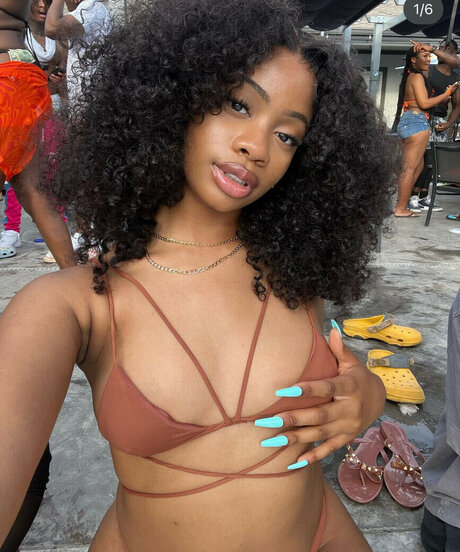 moreyaz hd nackte fotos