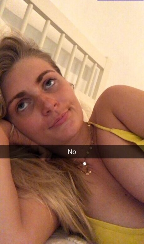 Christie Ludwig nackt kostenlose bild