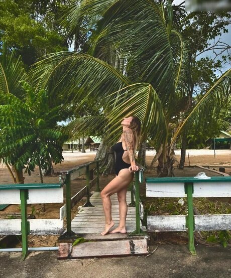 Daniela B chner heiße exklusive bild