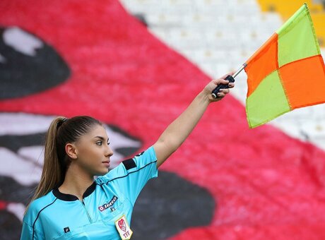 Elif Karaarslan schöne schöne galerie
