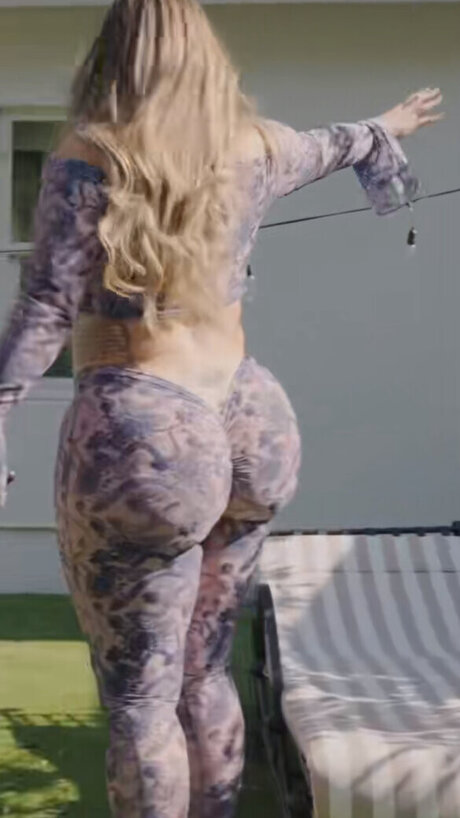 Sophiesselfies erotische nacktheit bild